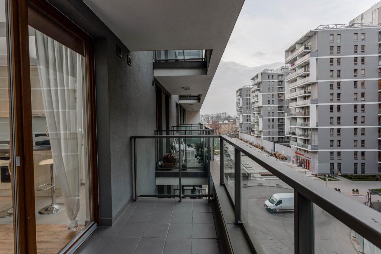 Chill Apartments Wola Center Varsóvia Exterior foto